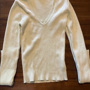 Brandy Melville shirt!